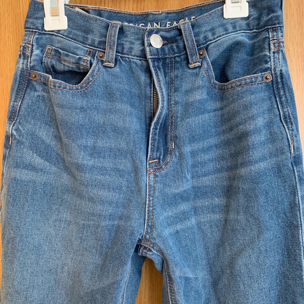 American Eagle Mom Jeans